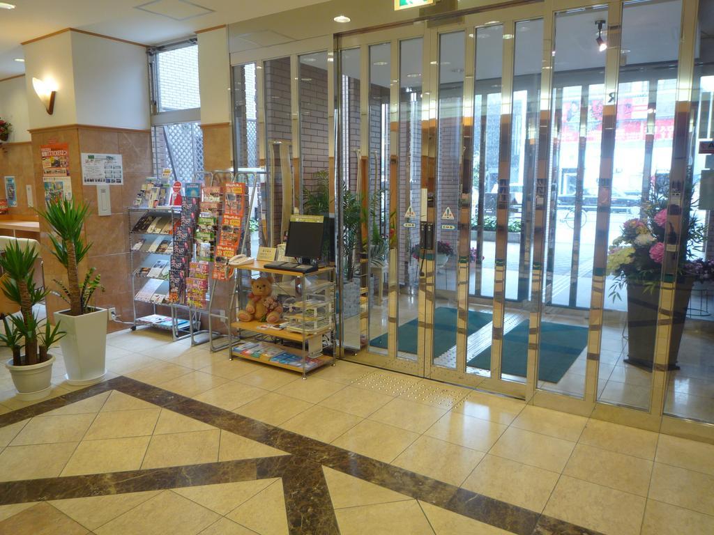 Toyoko Inn Hakata Nishi-Nakasu Fukuoka  Exteriör bild